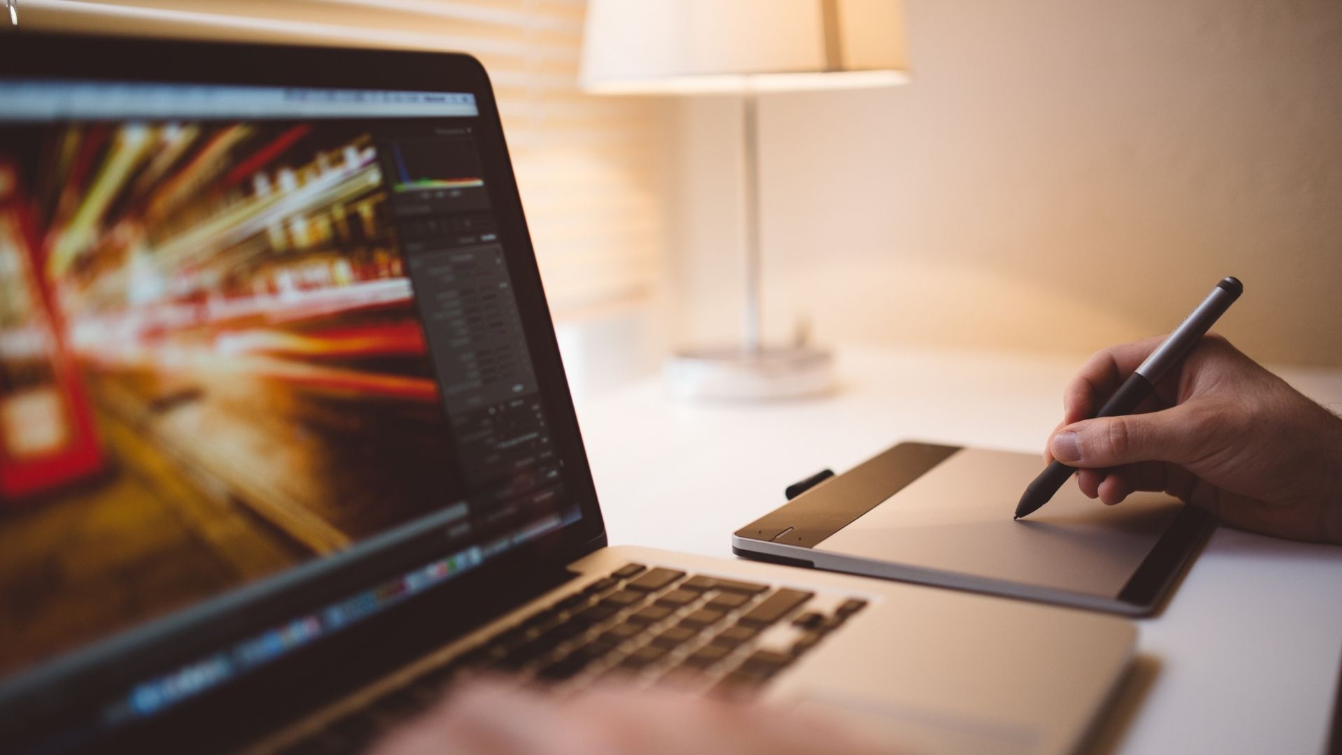Visuel Domestika EdTech